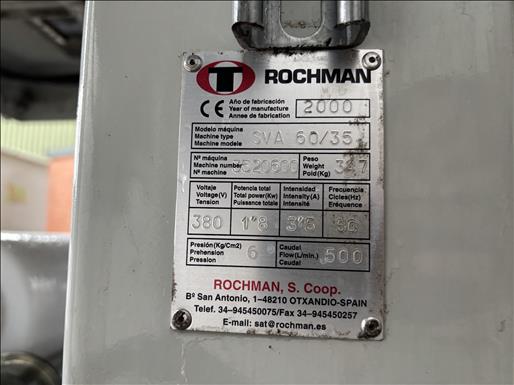 Sleeve wrapper and shrink tunnel