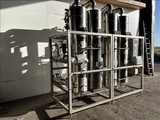 Multistage Pressure Column Distillation Unit
