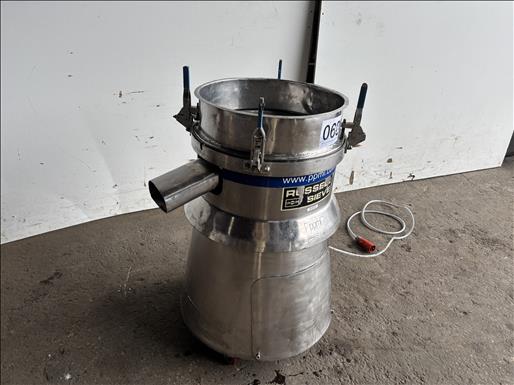 Vibratory sieve