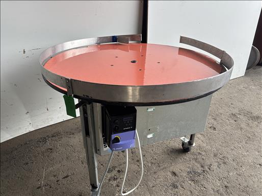 Rotary table
