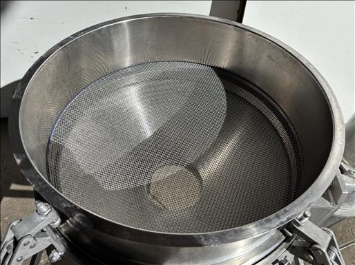 Vibratory sieve