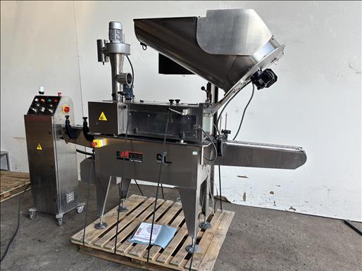 Capping machine