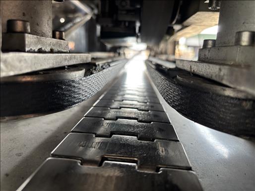 Capping machine