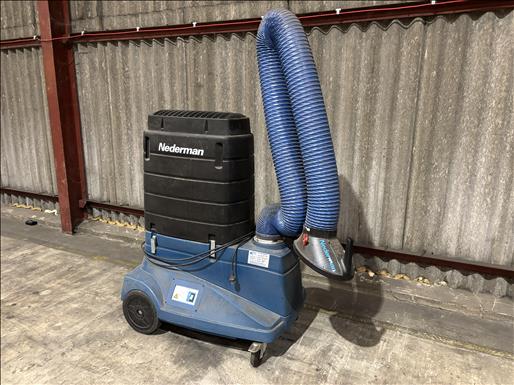 Mobile filter unit