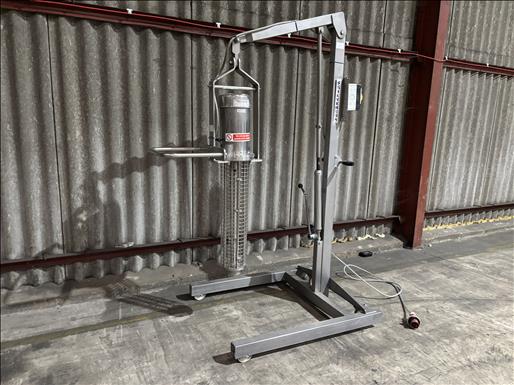 High shear mixer on stand