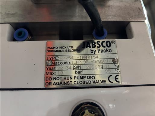 Lobe pump