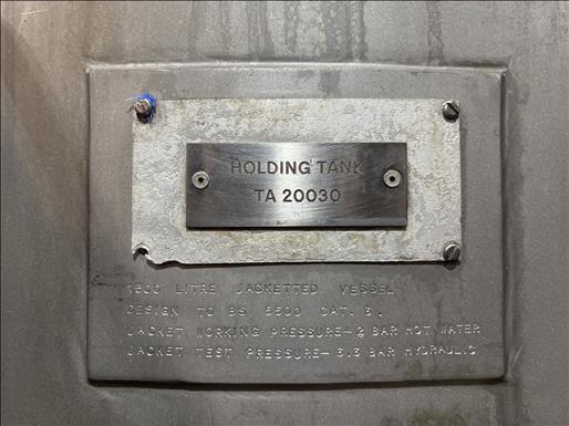 jacketed mixing vessel