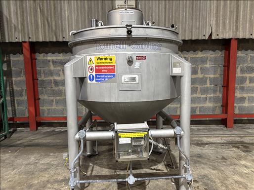 jacketed mixing vessel
