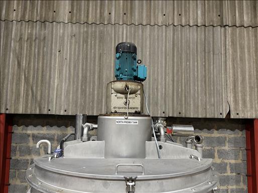 jacketed mixing vessel