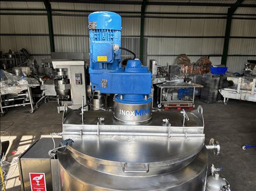 High shear mixing vessel