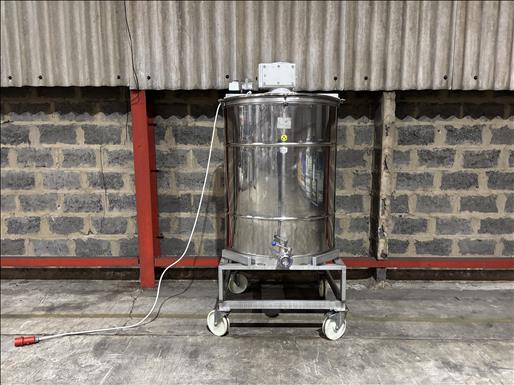 Mixing vessel