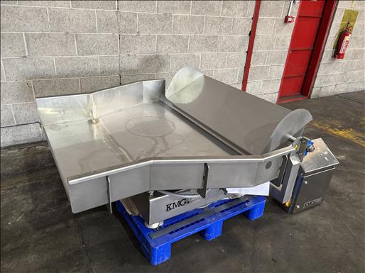 Vibratory conveyor
